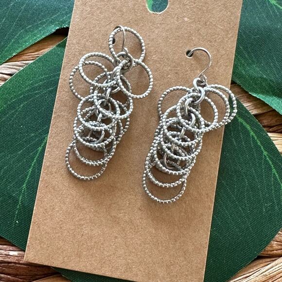 BOGO FREE SILVER CIRCLE OF LIFE EARRINGS - Picture 3 of 5